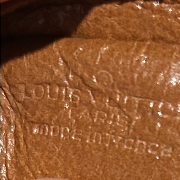 Louis Vuitton Authentic Rare Eclair LV mini crossbody - Picture 10 of 11